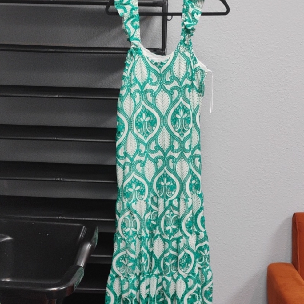 Elegant Green Patterned Women's Dress